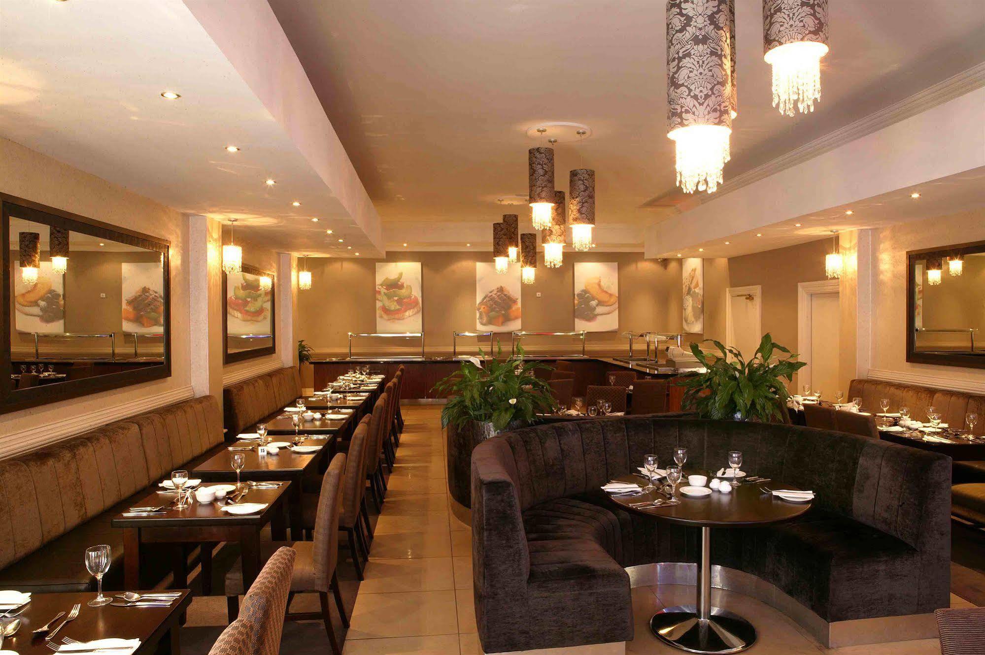 Killarney Oaks Hotel Εστιατόριο φωτογραφία